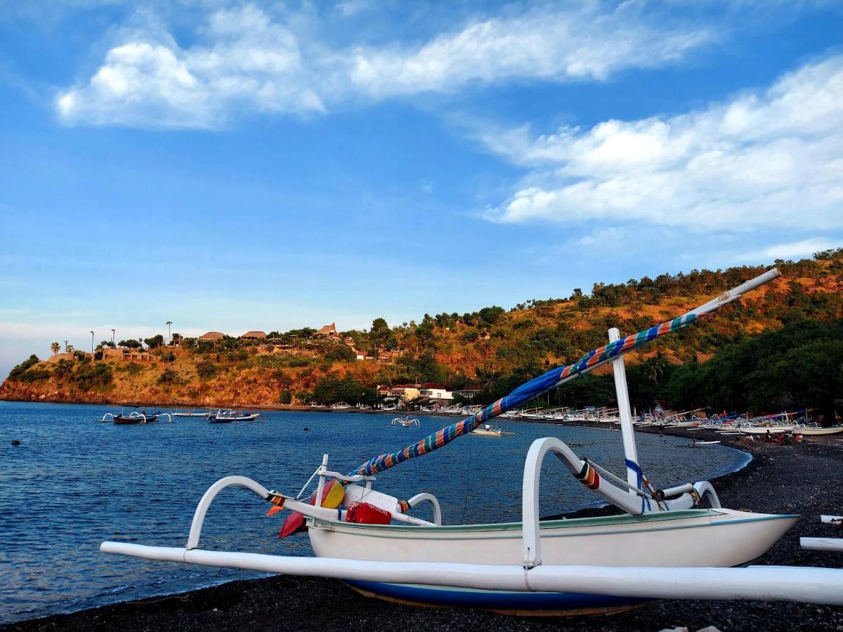 Hotel Sama Sama Amed Extérieur photo